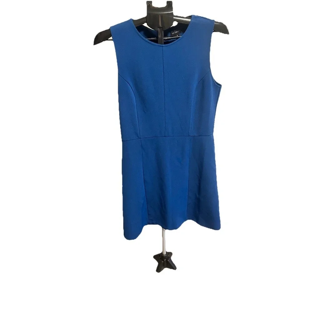 The Limited Women's Size 8 Sleeveless Royal Blue Fit & Flare